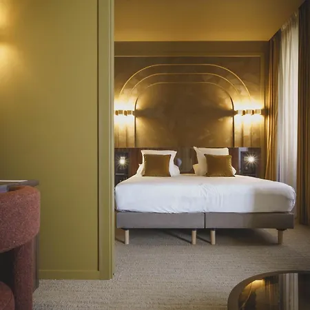 Gounod Hotel 4*